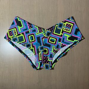 NEW Coquetry Clothing Geometric Cheeky Shorts